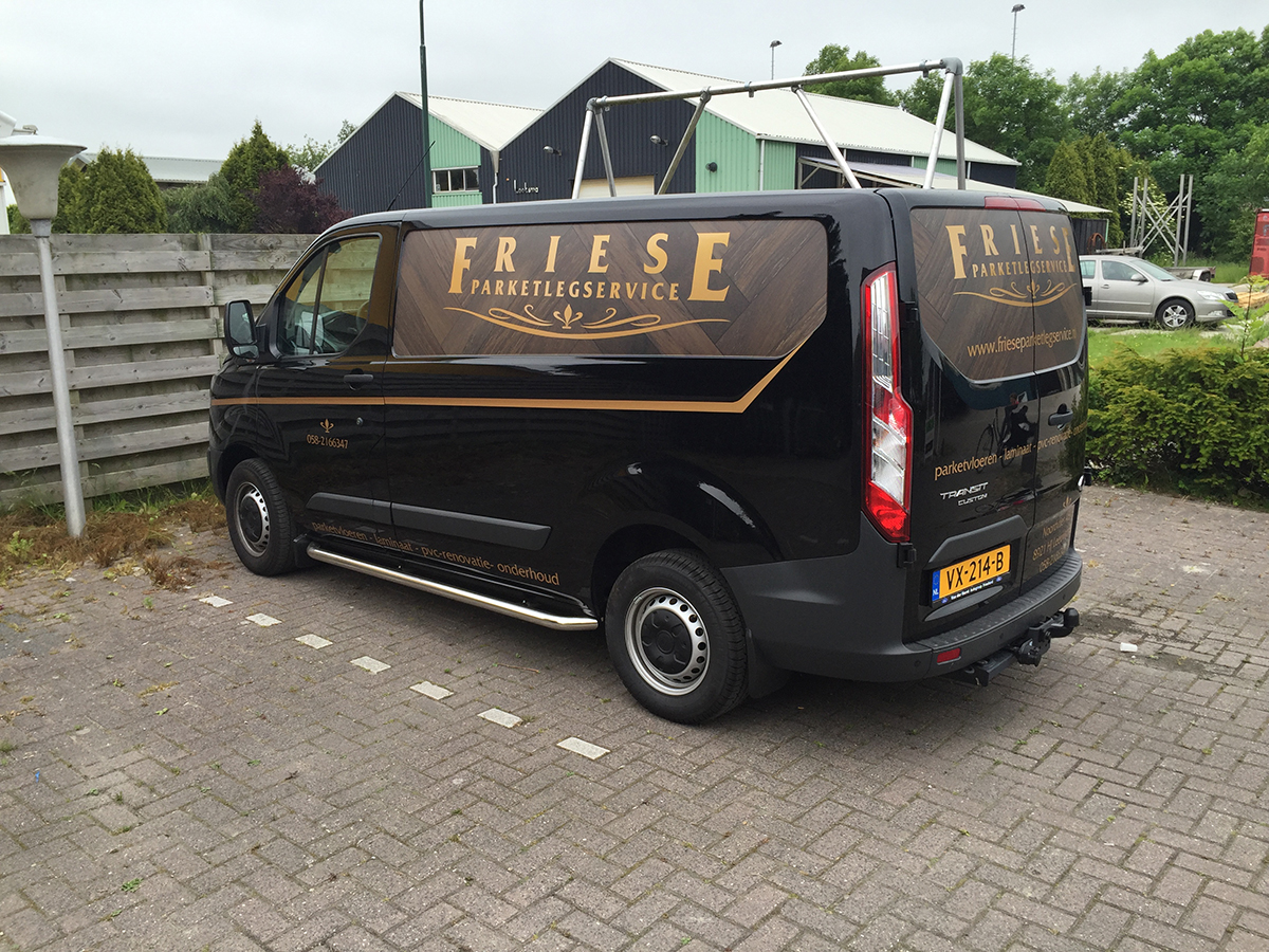 Friese Parket busbelettering